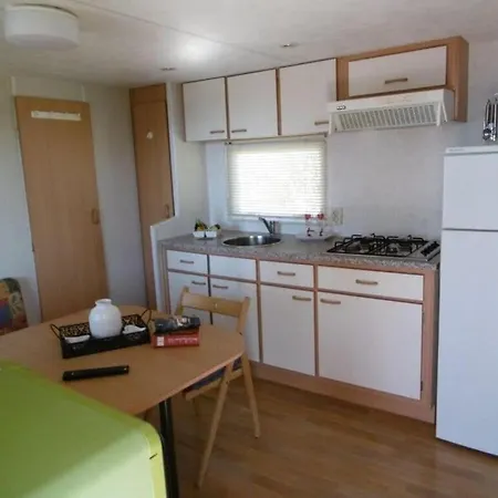Holiday home Mobilheim Sunstar *