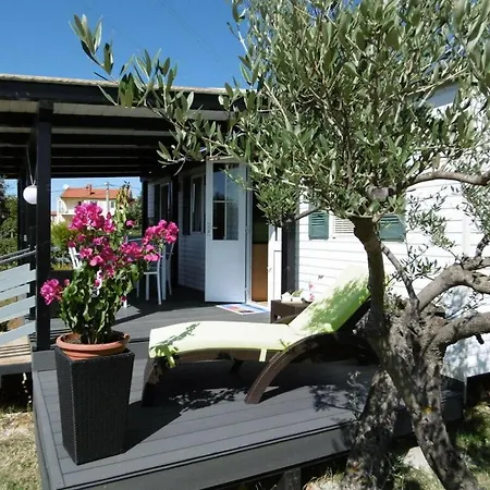 Holiday home Mobilheim Sunstar *